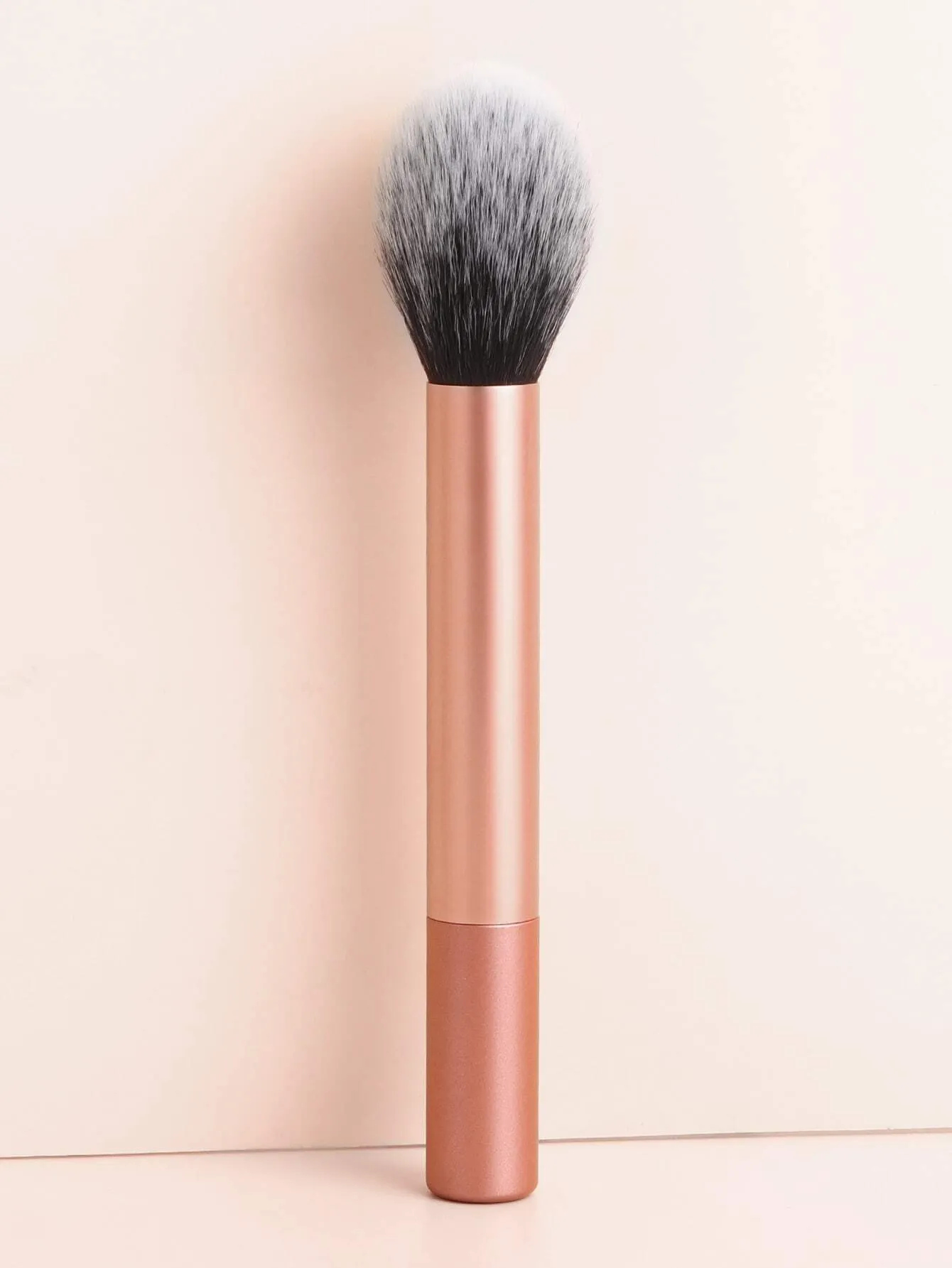 1pc Foundation Brush Black Friday