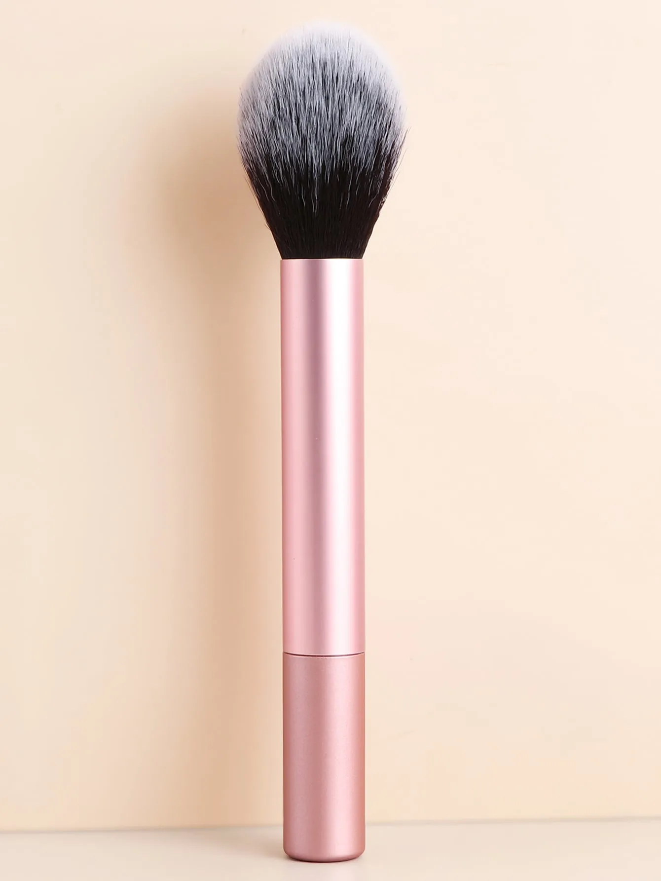 1pc Foundation Brush Black Friday