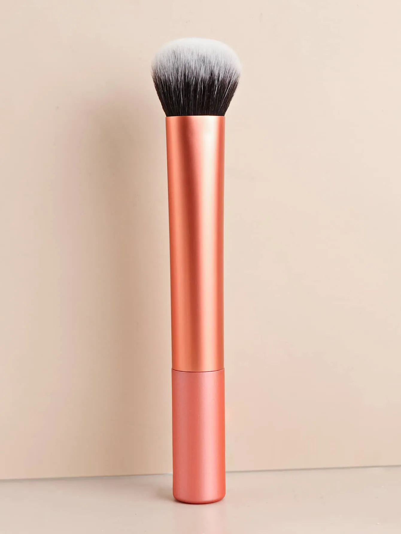 1pc Foundation Brush Black Friday